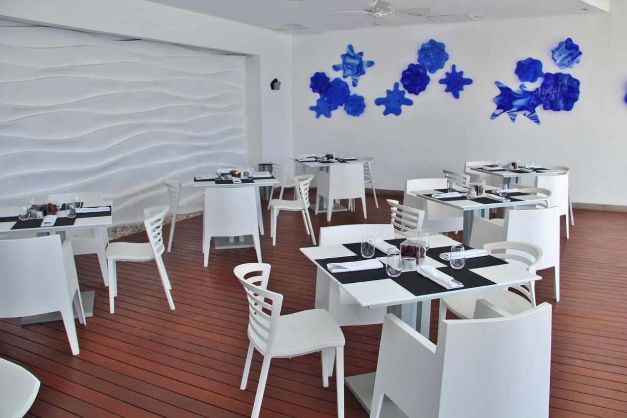 B Pichilingue Rooms & Beach Club Acapulco Buitenkant foto