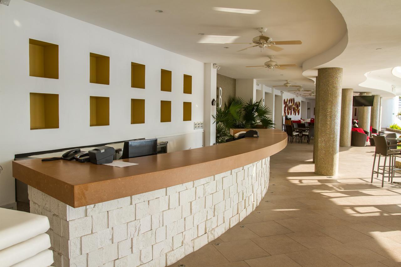 B Pichilingue Rooms & Beach Club Acapulco Buitenkant foto